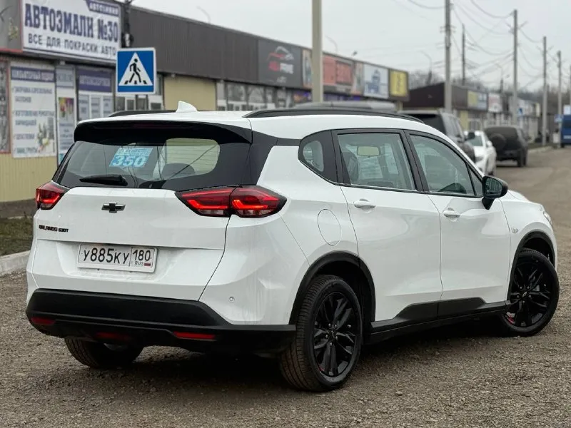 Продам совершенно новый 7 местный chevrolet orlando 2022 года выпуска. автомобиль имеет бензиновый мотор 1.3 турбо и автоматическую коробку передач. пробег автомобиля составляет 1000 км. машина находится в макеевке, цена 2,5 🍋, по всем вопросам обращайтесь по телефону +7 949 405 0767, телеграмм и вотцап на этом же номере если буду не доступен 📞 звоните: +7(949)4050767 - фотография - 4