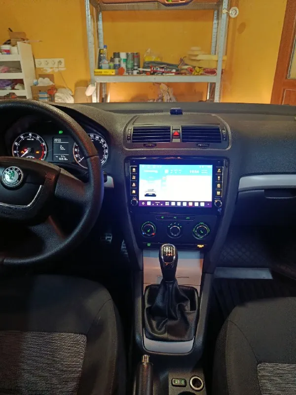 Продам skoda octavia a5 2013 год. двигатель 1.8 tsi, коробка механика 6-ти ступка. пробег 164 т. км. двигатель и коробка работают идеально. stage 1 - 210 л. с. динамика авто потрясающая. авто полностью обслужено!! ходовая часть вся перебрана, масло в двигателе, в коробке, новый маховик, комплект сцепления ( luk ). новая помпа, теплообменник - перечислять можно долго. новая зимняя шипованная резина. кузов без единого рыжика!!! новый планшет. цена 900 т. ₽. г донецк. тел. +79493332212. возможна продажа в кредит. 📞 звоните: +7(949)3332212 - фотография - 8