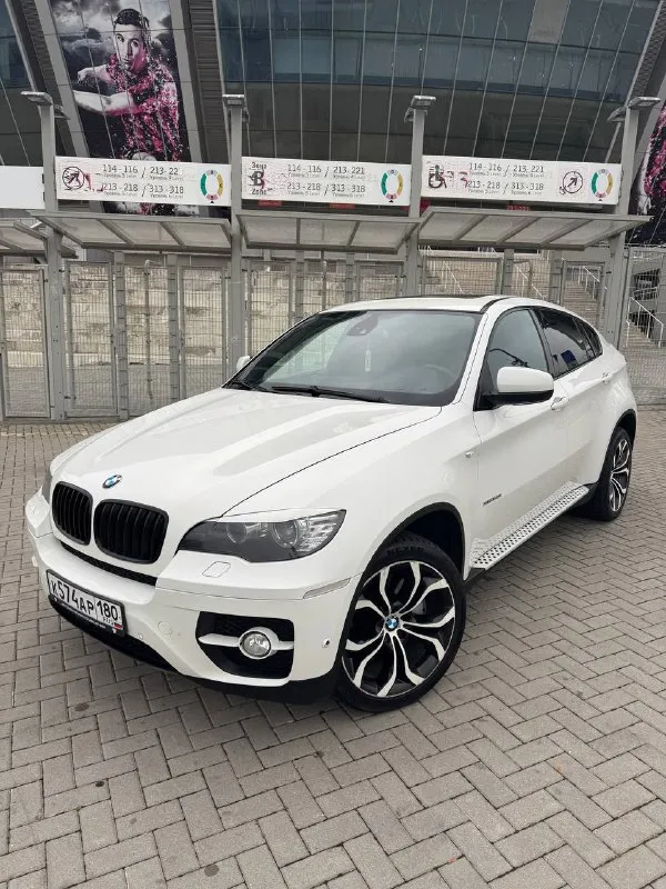 Bmw x6 xdrive 50i год выпуска - 2011 (куплен в 2012) двигатель 4.4 twinturbo, бензин, акпп 145.000 к... - фотография