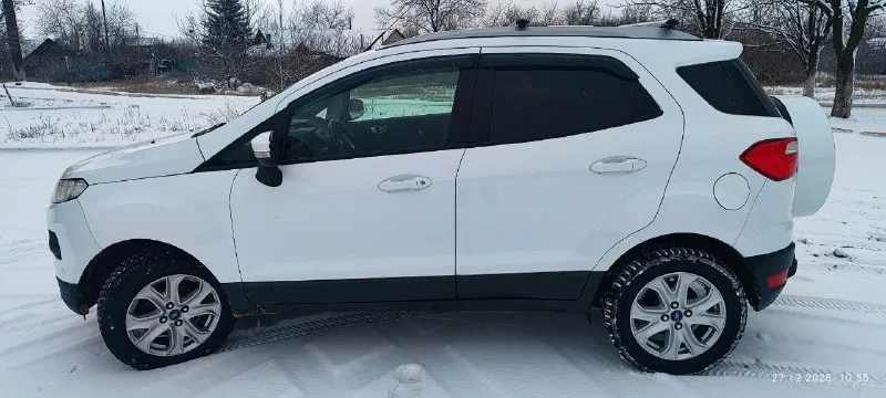 Ford ecosport 2016г. 1.6 на автомате. обслуженная машинка, делать ничего не надо. очень резвая и компактная. салон как новый. два собственника (девушки) 120000км реального. два комплекта резины и ключей. 990000₽ +79494628921 📲 tg: @eavtospros 📞 звоните: +7(949)4628921 - фотография - 8