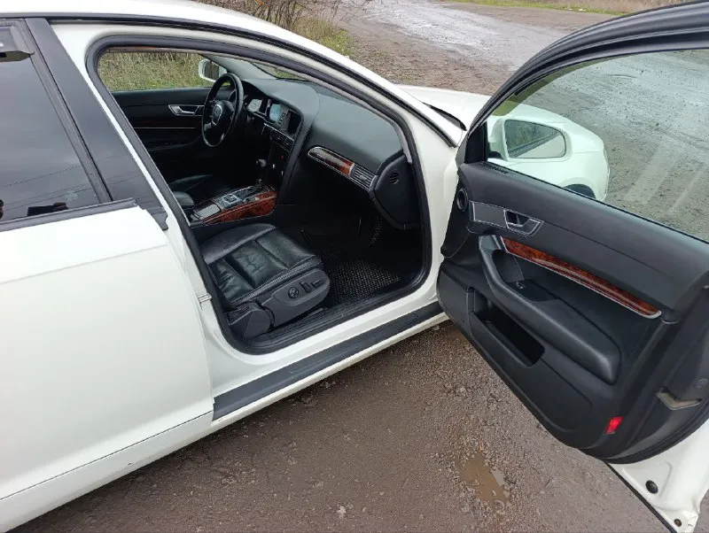 Audi а6 2005 г мотор 3, 0 газ е-4, коробка автомат айсин, полный привод, авто в нормальном состоянии. цена 820 тыс руб возможен обмен +79493615247 📲 tg: авто 📞 звоните: +7(949)3615247 - фотография - 10