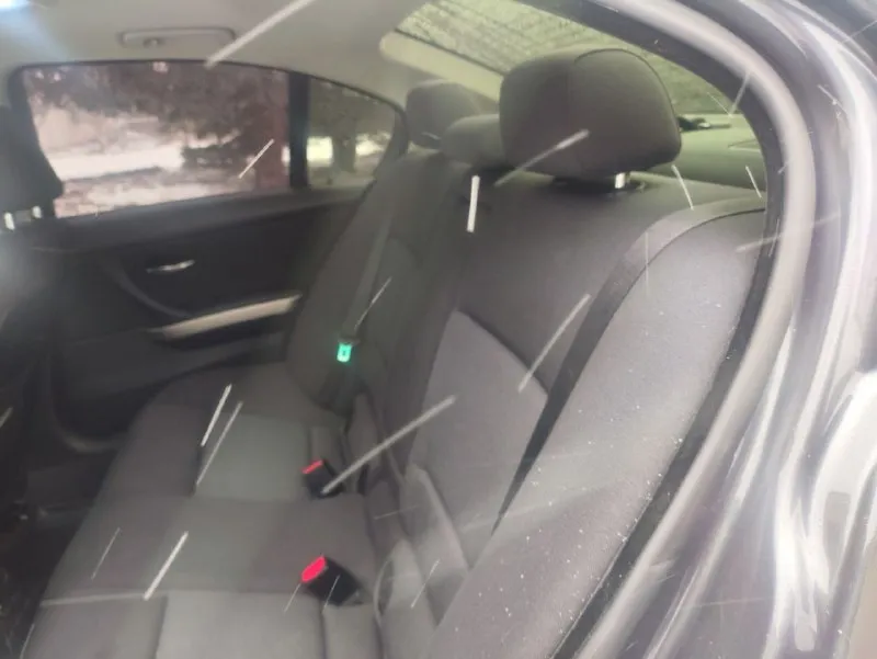 Продам bmw e90 320d. 2006г пробег 343тысяч. честный. цена 900 торг покупателю парктроники, бортовой компьютер что редкость, климат, акпп, люк. машина обслужена за последние пол года заменены патрубки интеркулера, радиатора охлаждения двигателя, ходовая часть перебрана все сайлентблоки стойки стабилизатора все новое, передние ниже рычаги, также заменён блок накала свечей на оригинал и свечи накала, сделан даунпайп atm, торомоза перебраны в круг новые тормозные диски колодки направляйки, заменено масло в акпп с фильтром все zf, заменено масло в заднем редукторе, новый оригинальный бачок антифриза с крышкой, новый демпферный шкив ремни помпа ролики и многое другое. масло менялось каждый 5 тысяч расхода нет. последнее то 1500км назад (фильтр салона, масляный фильтр, масло, фильтр топливный воздушный) не дымит не троит, едет хорошо любые проверки за машину не стыдно в фарах би лед линзы свет хороший телефон для связи:+79043401376 - фотография - 9