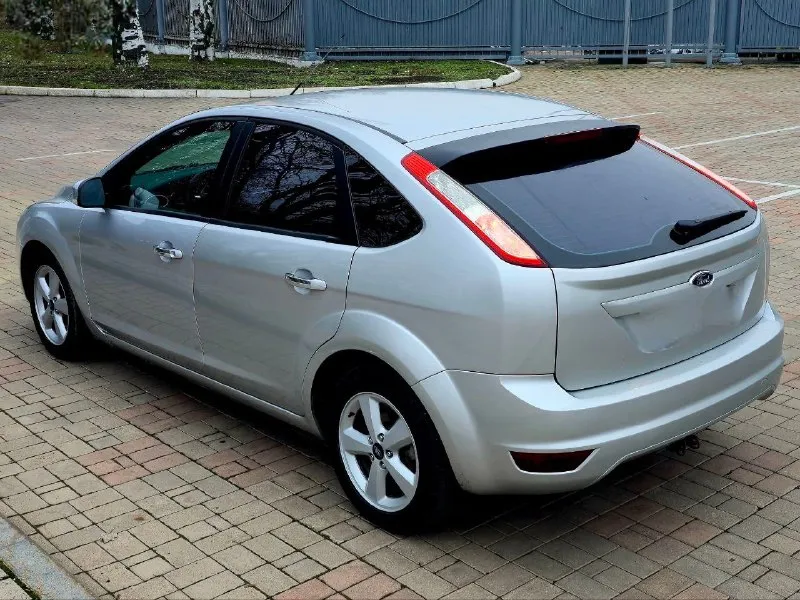 ❗в продаже 🚘 ford focus 2 рестайлинг. 📅 2008г. ⚙️двигатель: 1.8 ⛽топливо: бензин/ 🔧тип кпп: механика. 📝 описание: установлено гбо. у автомобиля было 3 владельца, последний 10 лет. мотор капиталися, на данный момент работает без нареканий. кпп без проблем. кузов в достойном для своих лет состоянии. технически машина полностью обслужена. салон чистый, опрятный в хорошем состоянии. комплектация: ✅кондиционер ✅2 эл. стеклоподъёмника ✅ближний bi-led ✅птф bi-led ✅магнитола android ✅подлокотник ✍️автомобиль полностью юридически чист, без штрафов, ограничений и залогов. все необходимые документы находятся в наличии. 💰 стоимость — 499 999 ₽ 🎁 🏠 территориально — донецк 📲 вопросы по телефонам: +7 949 637 61 26 📞 +7 949 312 90 59 📞 📞 звоните: +7(949)6376126 - фотография - 3