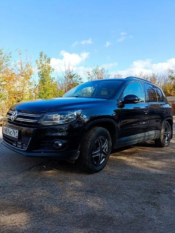 Продам volkswagen тигуан 2014 г. в. объем двигателя 1.4 турбо, передний привод. 2 собственник, ездит... - фотография