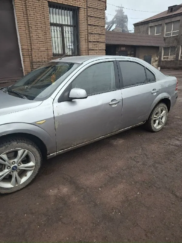 Ford мондео 3,2005 2.0 145л. с, на полном ходу, масло поменяно, акб новый, зимняя резина, есть недос... - фотография