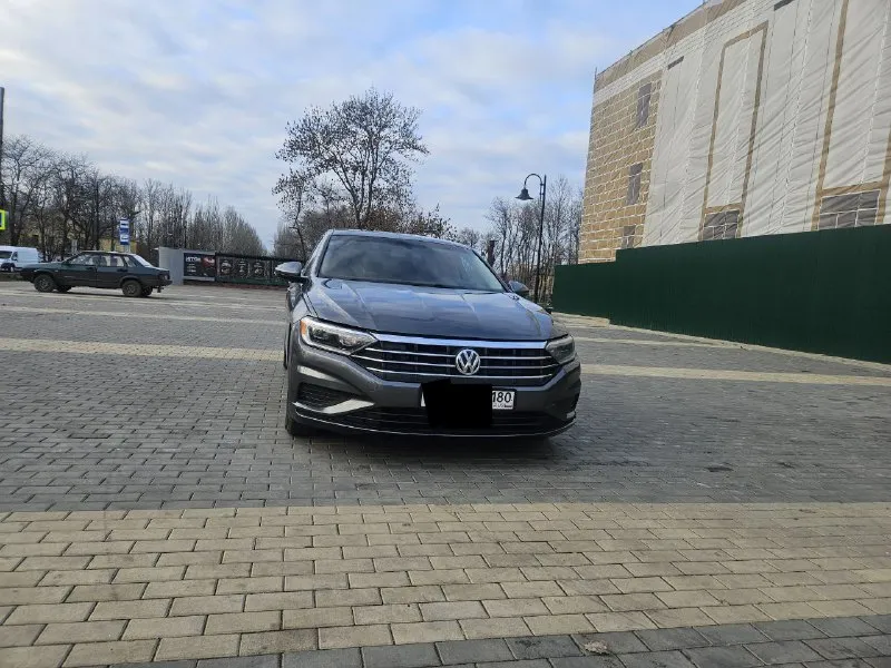 Продам volkswagen jetta 2019 года выпуска пробег 133000 км мотор 1.4tsi (150 л. с.) кпп asin 7ст пок... - фотография