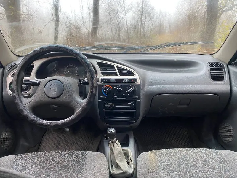 Продам заз sens 2007 год. двигатель не дымит. коробка работает хорошо, все передачи на месте. ходовая в удовлетворительном состоянии, недавно менялись стойки. по кузову имеются рыжики, не критические. днище, пороги, стаканы, лонжероны полностью целые! заняться есть чем по мелочи. полное переоформление в любое время! возможен обмен в обе стороны. 140.000₽ +79497336160 📲 tg: maksim 📞 звоните: +7(949)7336160 - фотография - 4