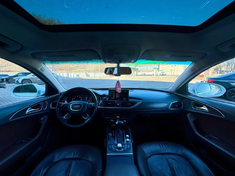 💶 цена:1.750.000р 📮 город:донецк 🚘 марка / модель: audi a6 📅 год выпуска:2012 📊 пробег:230.000км ⛽ двигатель (тип, объем, ):бензин 2.0 🔧 тип кпп:автомат 📝 описание:. очень хорошая комплектация. полностью обслужена. один владелец. пригонялась 4 года назад. год назад была замена (300р ремонт).3000км назад замена катушек, свечей, всех расходников (оригинал). новая зимняя резина. переоформление без проблем. возможна продажа в кредит. ☎ контактный телефон:+79495001160(телеграм) ✅подписаться✅ 📰разместить объявление📰 📞 звоните: +7(949)5001160 - фотография - 7