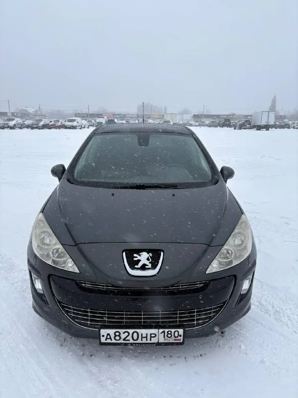 Peugeot 308, 2008 год выпуска, родной пробег 163000 тысячи, реальных 2 владельца по документам, я вт... - фотография