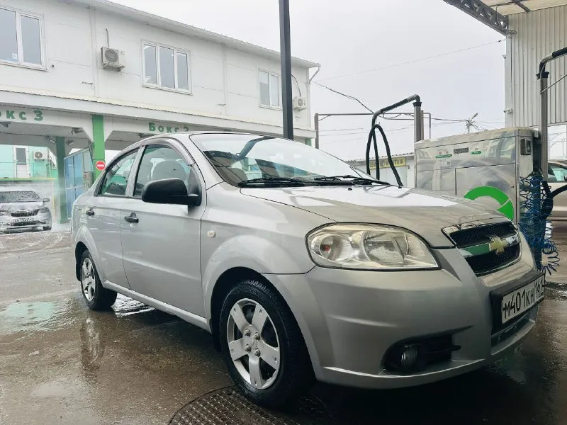 Продается chevrolet aveo t 250.2009 г выпуска покупалась и первая регистрация в 2010 г 1.4 101 лс без теплообменика работает изумительно не дымит не троит пробег 135 т. км. подтвержденный автотекой авто без дтп без расчетов и выплат кузов без коррозии без гнили днище пороги без гнилых мест авто без каких либо вложений все то пройдены замена ремня грм с помпой и роликами была 5 т, назад также заменены масла фильтра антифриз установлена зимняя резина салон чистый не рваный под капотка также в отличном состоянии все номера на авто читаются номер мотора вин код на учет встанет без проблем авто ростовская была в одной семьи была перерегистрация в кругу семьи цена 510т +79498313052 📞 звоните: +7(949)8313052 - фотография - 6