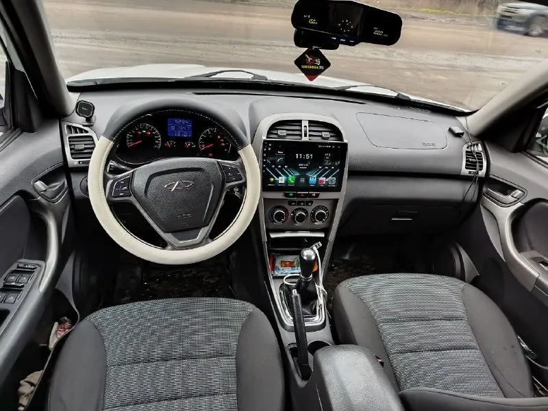 Продам автомобиль 🚗 chery tiggo чери тигго ▶️ год выпуска: 2014г. в. ▶️ пробег: 75.000 км. !!! подтверждён автотекой!!! ▶️ объём двигателя: 1.6 л. , 120л. с. расход 7.5-8.5 л. ℹ️ описание: ✅ автомобиль в очень хорошем состоянии. ✅ двигатель, кпп на отлично! ✅ красивый белый цвет ✅ салон чистый, ухоженный. 🔥комплектация🔥 --кондиционер-- • есп 4 шт • эур -подогрев сидений -подогрев заднего стекла -подогрев зеркал - абс регулировка зеркал все стекла родные!!! лобовое целое без сколов и трещин без дтп!! работает каждая кнопочка 1 владелец. предоставляю видео обзор автомобиля по требованию! 🏛 юридически автомобиль чист, никаких штрафов и запретов! 💰 цена: 600.000 рублей тогр на месте!!! 🏢 осмотр: г. амвросиевка. по договору могу приехать к вам. ☎ телефон для связи: +79493843262 +79493391770 вацап, телеграмм на номере звоните, пишите!!!телефон работает всегда. ..!!!! - фотография - 6