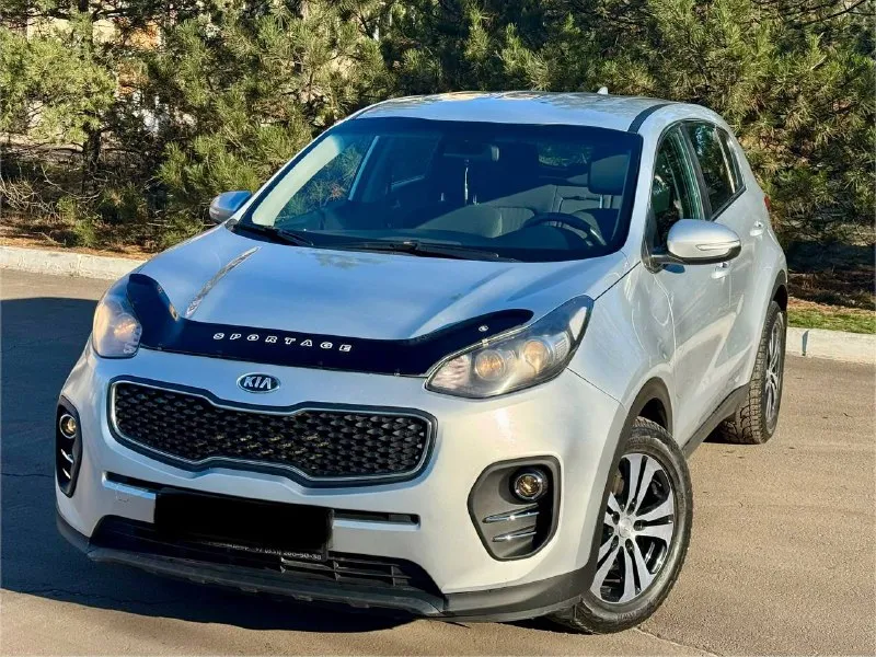 Kia sportage официал
2018 Год выпуска
Двигатель 2.0 бензин
Коробка автомат
Пробег 139 тыс. Км
Автомобиль в отличном состоянии,
Кузов весь в заводском окрасе !
Вложения не какого не требует от слова совсем !
В машине есть все для комфорта,
Кондиционер,
Датчики света, и дождя,
Подогревы сидений передних, и задних,
Подогревы зеркал, зоны дворников,
Многофункциональная магнитола
Usb, bluetooth, громкая связь,
Камера заднего вида,
И многое другое !
С документами полный порядок продажа с полным переоформлением в мрэо
Г. Донецк
Цена 1.865 тыс. ₽
Звоните остальное по
+79495210885
📲 Tg: r. B
📞 Звоните: +7(949)5210885 - фотография - 7