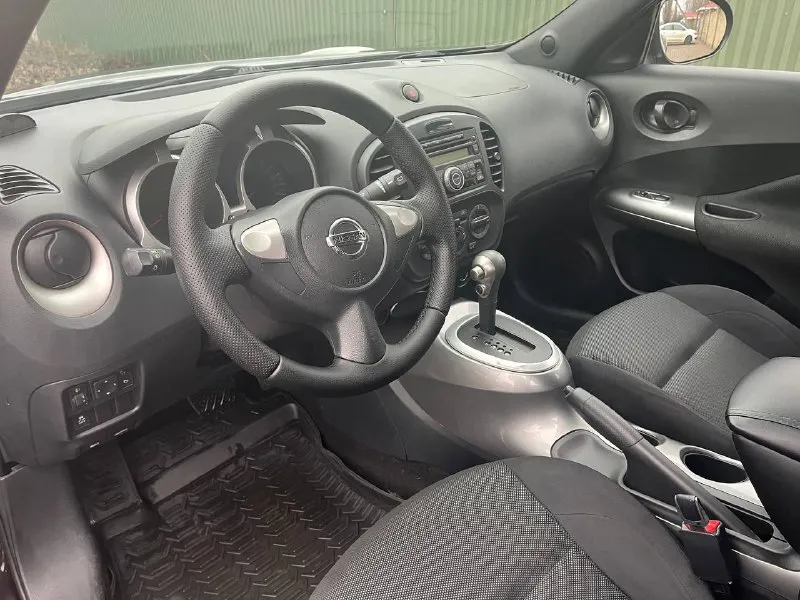 Nissan juke. год 2014. двигатель 1.6. коробка автомат. пробег 215т. цвет баклажан. не бит. в отличном состоянии. цена 860т. все вопросы по телефону +79493596393. 📲 tg: юра 📞 звоните: +7(949)3596393 - фотография - 2