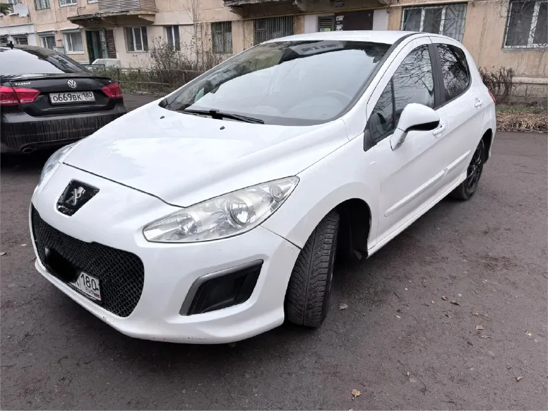 Продам peugeot 308 2011г. в цена 445т. р торг двигатель 1.6 не дымит, работает ровно. коробка автома... - фотография