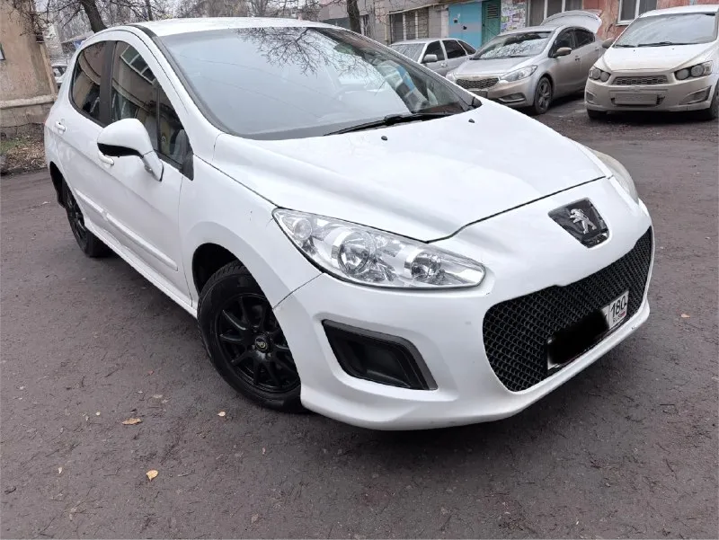 Продам peugeot 308 2011г. в цена 445т. р торг двигатель 1.6 не дымит, работает ровно. коробка автомат работает как положено. кузов не гнилой. салон чистый и опрятный. комплектация:кондиционер(работает),4эл. стеклоподьемника, подогрев сидений, эл. зеркала машина в хорошем состоянии, с документами полный порядок. осмотр г. макеевка +7 (949) 094-33-50 🅿️ авторынок днр лнр 🔰 список авторынков юга ➡️ разместить своё авто 🚘 📞 звоните: +7(949)0943350 - фотография - 3