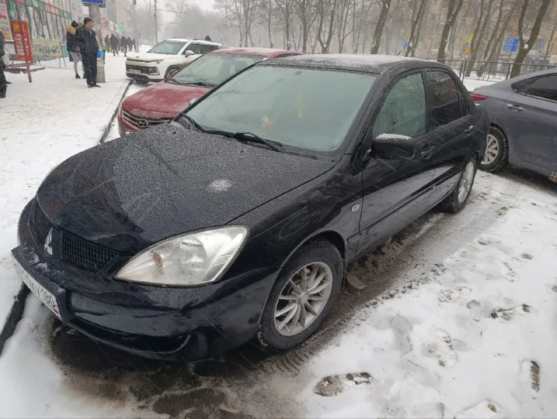 Марка автомобиля: mitsubishi лансер 9 год выпуска: 2006 пробег: 260.000 км объем двигателя: 1.6 описание: продам лансер 9 в отличном состоянии, коробка автомат, переключает плавно без рывков, двигатель работает как часики, масло не ест, салон ухоженный в салоне не курили, стоит хорошая музыка цена: 560.000 номер телефона: +79499657154 город: ясиноватая продавец:. ..😎 предложить пост | мы в вк | реклама 📞 звоните: +7(949)9657154 - фотография - 2