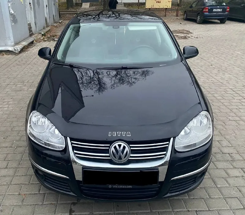Volkswagen jetta сборка германия, официал 2007г, в эксплуатации с 2008г все стёкла с лобовым родные... - фотография