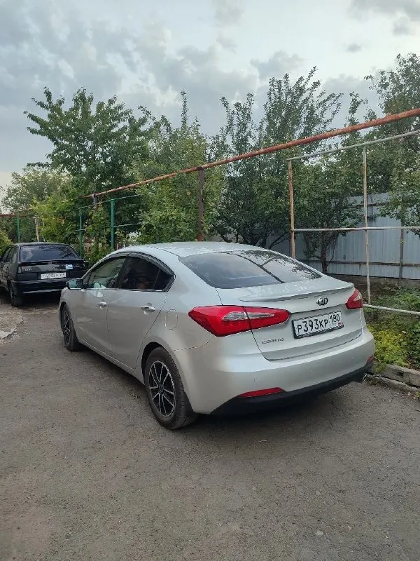 Продам kia cerato 3 2014 2.0 бензин 116 тыс пробег родной пробег родной окрас! Двухзонный климат-контроль, бесключевой доступ, подогрев всех сидений/лобового стекла, датчик света, круиз-контроль, парктроник, два ключа. Цена 1.240 000₽ торг. Т. +79497271178
📞 Звоните: +7(949)7271178 - фотография - 2
