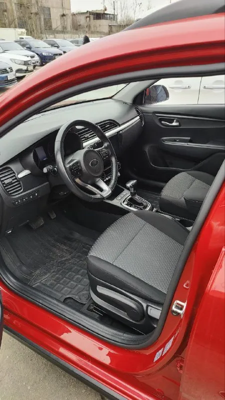 Kia rio x-line, 2020 год

1.6 Л, автоматическая коробка, бензин, передний привод.
Пробег - 134 км.
Центральный замок, гидроусилитель руля, abc и esp, 4 электроподъемника, мультируль, круиз-контроль, датчик света, датчик давления шин, регулировка зеркал, камера заднего вида.

Цена: 1700000 руб
Звоните +79493354459 - фотография - 7