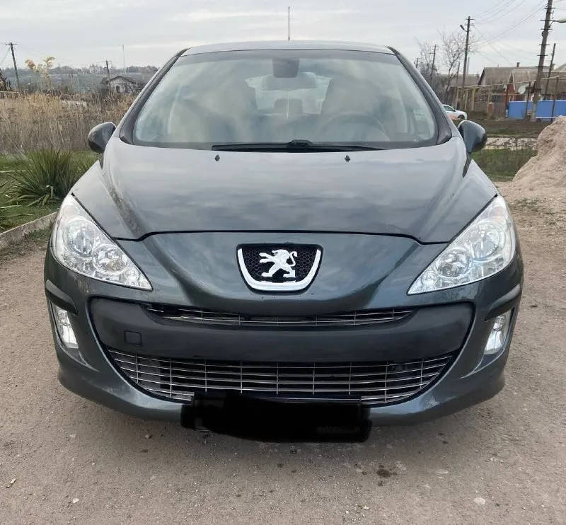 Продам peugeot 308 в отличном состоянии, год выпуска 2008, двигатель 1.6(120л. с), пробег 164 тыс. к... - фотография