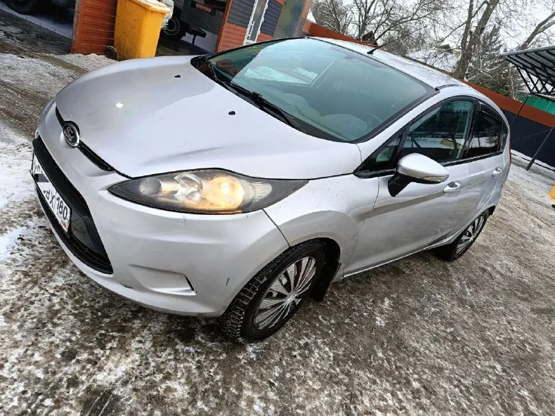 +79495189401 звоните, пишите связь плохая, перезвоню. цена 390тыс руб! продам ford фиеста 2010 г. в.... - фотография