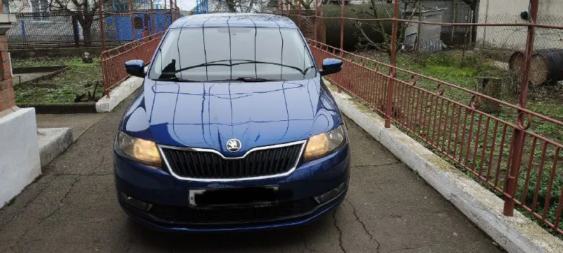 🚘 марка и модель: skoda рапид 📏 пробег: 65000 📆 год: 2018 📝 кпп: ⚙️ описание: автомобиль в отличном... - фотография