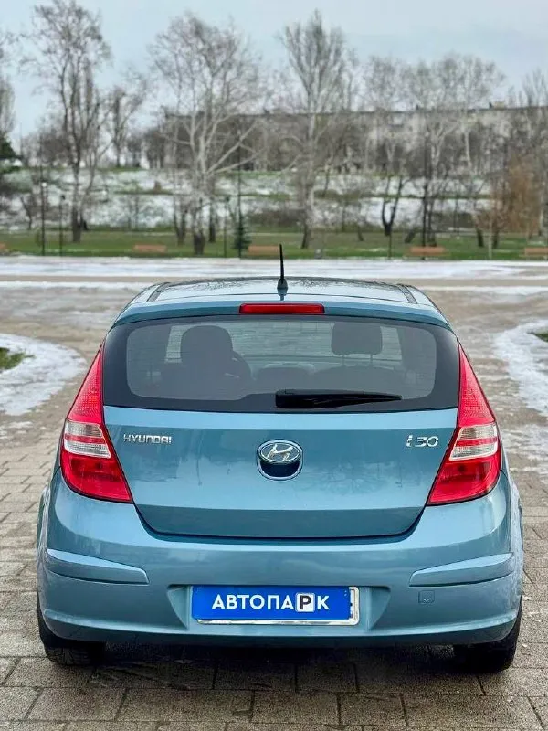 🇰🇵 hyundai i30 💰цена: 800 000р 🏢город: мариуполь 📅год выпуска: 2009 🧾пробег: 112 130 км. ⚙️двигатель: 1.6 ⛽топливо: бензин ⚙️кпп: механика 📞 телефон: +7-949-727-41-51 +7-949-551-91-52 +7-989-263-55-56 💾 описание: ✅ 3 владельца за всю историю. - фотография - 5