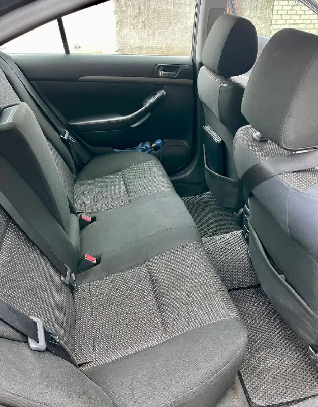 Продам toyota avensis год 2006,2.2 турбо дизель. цена 750 т. р.все вопросы по +79494470361 📞 звоните: +7(949)4470361 - фотография - 7