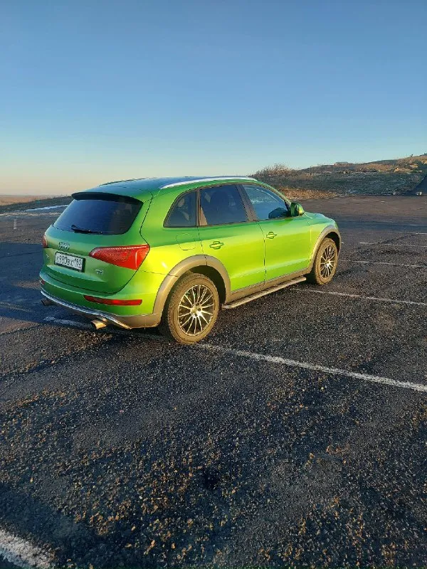 Продам audi q5 2011 г 2л бензин 211лс полный привод кватро машина своя я владелец машина всегда обслуживается поэтому работает все отлично 2 комплекта колес родной цвет машины очень яркая в любую погоду 1500000 тр торг возле машины возможен обмен т +79493608069 📞 звоните: +7(949)3608069 - фотография - 3