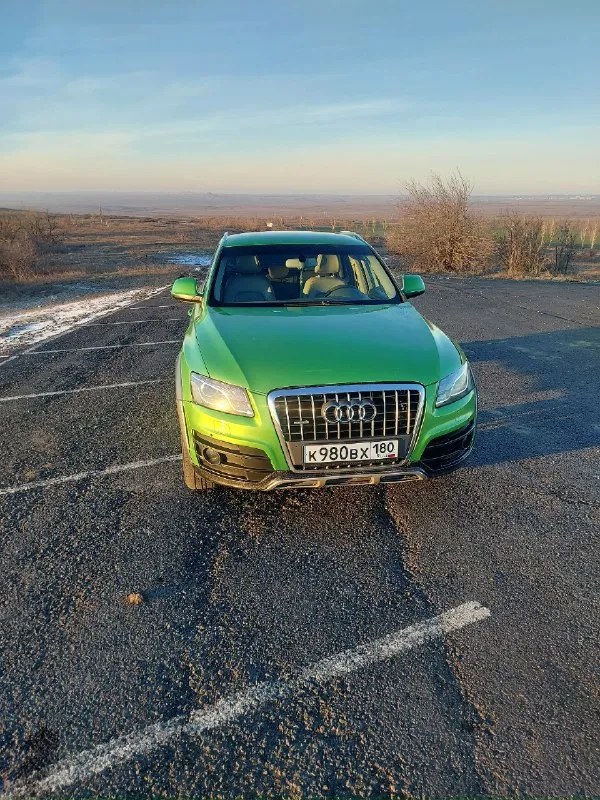 Продам audi q5 2011 г 2л бензин 211лс полный привод кватро машина своя я владелец машина всегда обслуживается поэтому работает все отлично 2 комплекта колес родной цвет машины очень яркая в любую погоду 1500000 тр торг возле машины возможен обмен т +79493608069 📞 звоните: +7(949)3608069 - фотография - 8