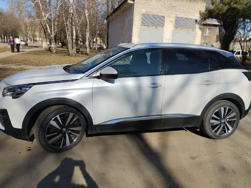 Продам пэжо 3008, 2020 года выпуска. в отличном состоянии, в полном фарше, электростеклоподъемники,... - фотография