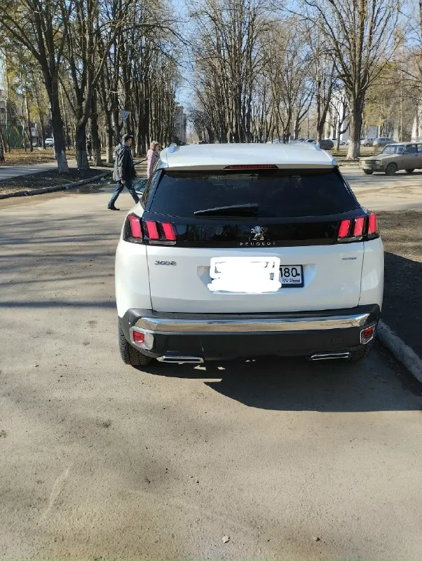 Продам пэжо 3008, 2020 года выпуска. в отличном состоянии, в полном фарше, электростеклоподъемники, камера заднего вида, камера 360 градусов, держатель дороги, подогрев сиденьев и т. д. , пробег 87000. топливо бензин, двигатель 1,6 турбированый. мощность 137 л. с. цена 2.000.000 ₽. авто в харцызске. +7949-318-29-73 александр. 📞 звоните: +7(949)3182973 - фотография - 3