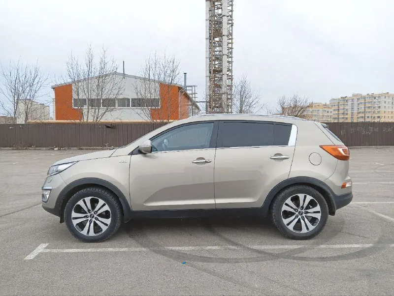 Kia sportage ✅
2011 Год ✅
2.0,, 4Wd, бензин
Пробег 180✅
Максималка premium ✅
Панорама, автопарковка✅
Автотека вся зелёная ✅
Техника👌
Вид💣
Мной гильзован✅
Aвтo нахoдитcя в kpаснодаpе, могу встретить. Вышлю доп. Фото/видео.
Цена 1390 т. Р. ,
Тел. : 8-918-455-44-45
📲 Tg: @arturio_ne
📞 Звоните: +7(918)4554445 - фотография - 2