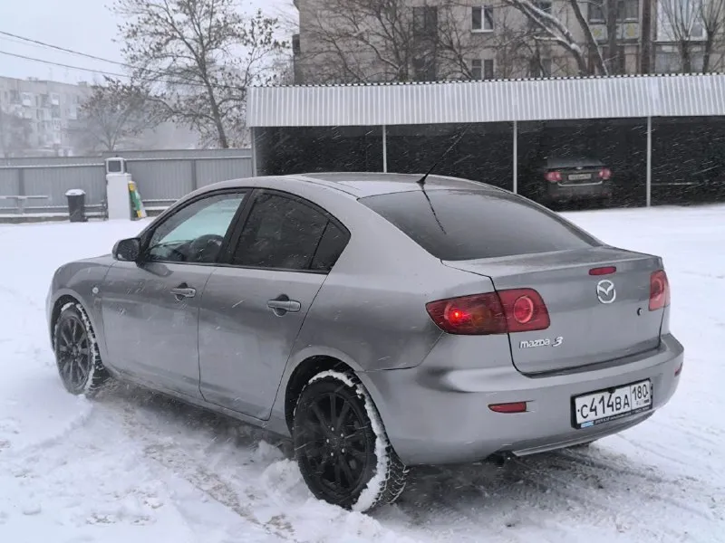 Цена: 🎁 525 000 руб!!! продам mazda 3 2006 года выпуска 1.6 на автомате! +79494260930 • кузов в хорошем состоянии! • лкп в хорошем состоянии! • двигатель в идеальном состоянии! • коробка автомат в идеальном состоянии! • ходовая вся новая, не давно делали ревизию! • салон в хорошем состоянии комплектация: люк с электроприводом, большой экран андроид, мультируль, климат контроль, подогрев сидений, круиз контроль, полный электропакет с доводчиками и многое другое. .. подарки новому владельцу: новая зимняя резина на красивых дисках, комплект лета в хорошем состоянии и зеркальные номера! - фотография - 3