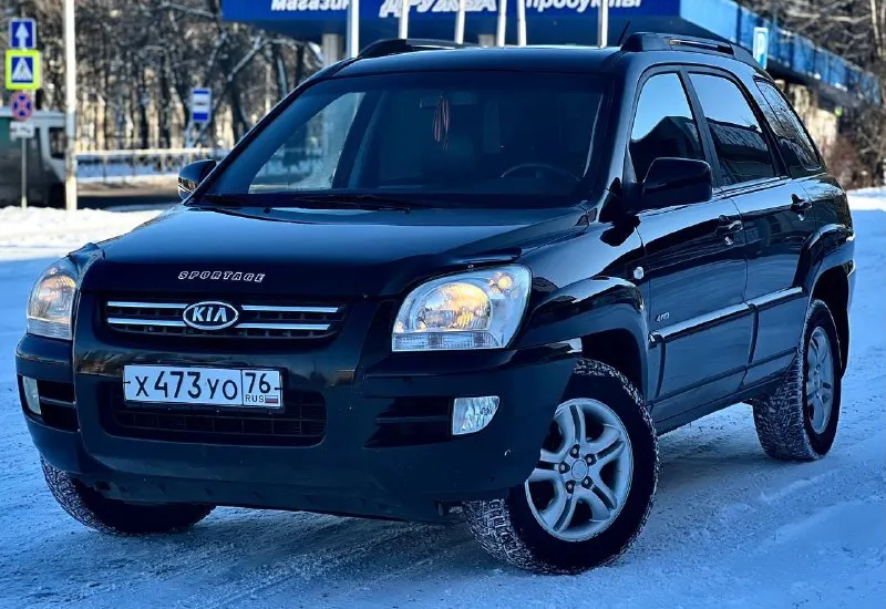 Продам kia sportage
Год:2007
Пробег:168.000км
Привод:полный
Цена:885.000₽
Номер: +79493687228 или +79498543135
Авто в родной краски что большая редкость для авто этих годов, по кузову нет не ржавчины, не вмятин не каких минусов, авто выглядит как на фото, техническая часть в идеальном состоянии ходовая без каких либо вложений, мотор и коробка в отличном состоянии все масла и фильтр заменены!комплектация максимальная:кожаный салон, климат контроль, люк, полный привод, подогревы сидений, датчик света дождя, обогрев переднего и заднего стекла, бортовой компьютер, и многое другое!
На автомобили новая зимняя резина! Больше информации по телефону
📞 Звоните: +7(949)3687228 - фотография - 1