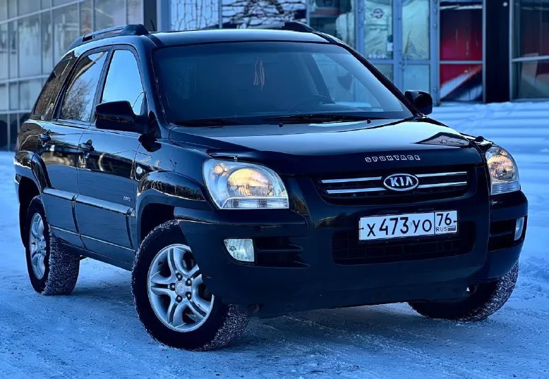 Продам kia sportage
Год:2007
Пробег:168.000км
Привод:полный
Цена:885.000₽
Номер: +79493687228 или +79498543135
Авто в родной краски что большая редкость для авто этих годов, по кузову нет не ржавчины, не вмятин не каких минусов, авто выглядит как на фото, техническая часть в идеальном состоянии ходовая без каких либо вложений, мотор и коробка в отличном состоянии все масла и фильтр заменены!комплектация максимальная:кожаный салон, климат контроль, люк, полный привод, подогревы сидений, датчик света дождя, обогрев переднего и заднего стекла, бортовой компьютер, и многое другое!
На автомобили новая зимняя резина! Больше информации по телефону
📞 Звоните: +7(949)3687228 - фотография - 2