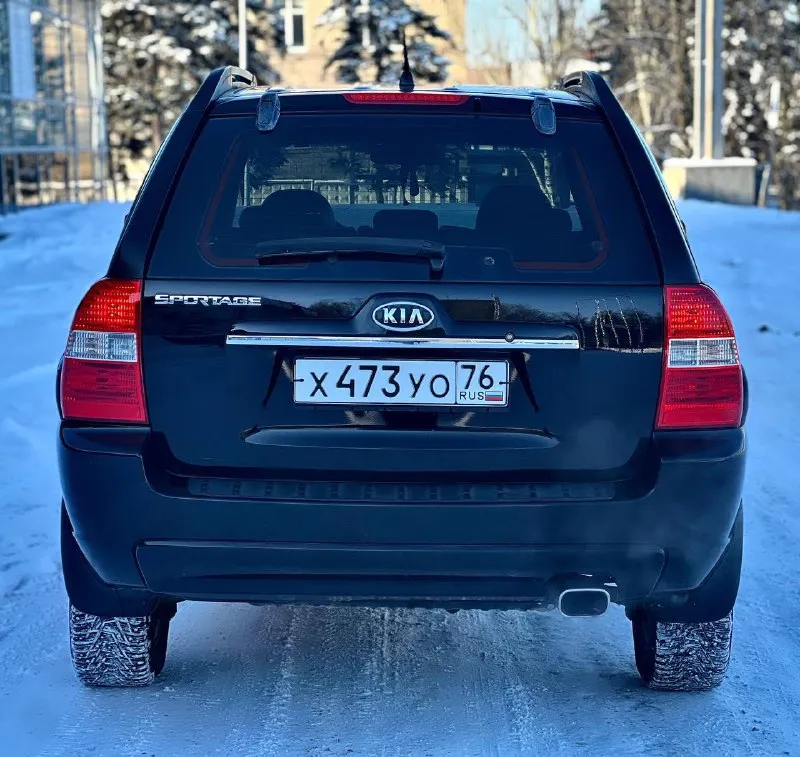 Продам kia sportage
Год:2007
Пробег:168.000км
Привод:полный
Цена:885.000₽
Номер: +79493687228 или +79498543135
Авто в родной краски что большая редкость для авто этих годов, по кузову нет не ржавчины, не вмятин не каких минусов, авто выглядит как на фото, техническая часть в идеальном состоянии ходовая без каких либо вложений, мотор и коробка в отличном состоянии все масла и фильтр заменены!комплектация максимальная:кожаный салон, климат контроль, люк, полный привод, подогревы сидений, датчик света дождя, обогрев переднего и заднего стекла, бортовой компьютер, и многое другое!
На автомобили новая зимняя резина! Больше информации по телефону
📞 Звоните: +7(949)3687228 - фотография - 5