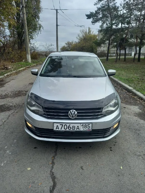 Wolkswagen polo 2015г. двс 1.6 бенз/газ 6и ступка пробег 202т. км. отличное состояние. хорошая компл... - фотография