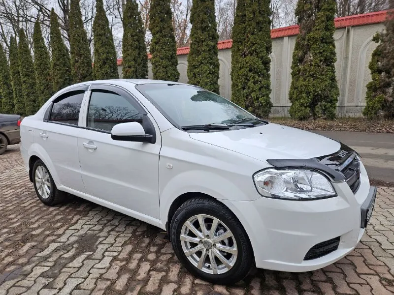 Продам chevrolet авео 1.4 2011 год, 260пробег 495тр +79493634866 📲 tg: инокентий 📞 звоните: +7(949)3634866 - фотография - 4