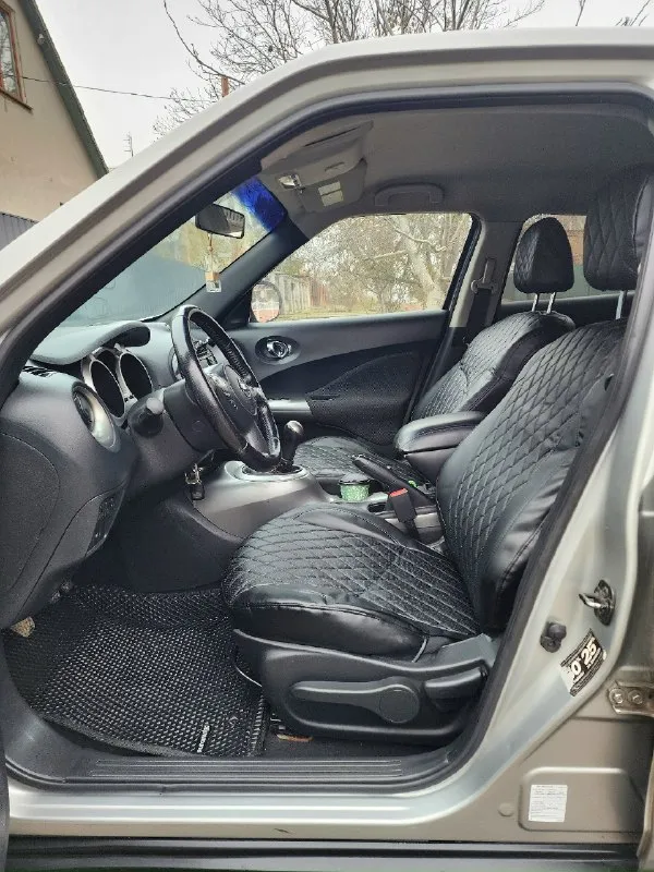 Продаю juke в хорошем состоянии. 2012 года выпуска. пробег: 182000 км. мотор: 1.6 на механике цена: 950 тыс. рублей осмотр г. харцызск +79493271980 📞 звоните: +7(949)3271980 - фотография - 3