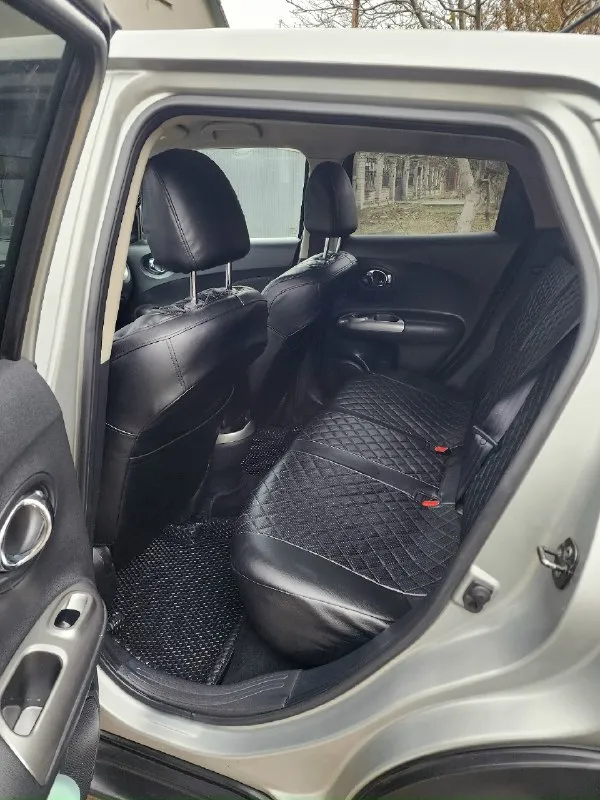 Продаю juke в хорошем состоянии. 2012 года выпуска. пробег: 182000 км. мотор: 1.6 на механике цена: 950 тыс. рублей осмотр г. харцызск +79493271980 📞 звоните: +7(949)3271980 - фотография - 4