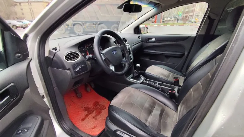 Ford фокус ii 1.8 механика 2007г. пробег 207 тыс. км. цена 450.000 руб. есть небольшой торг. кузов и салон выглядят великолепно, никакой ржавчины, жуков и притертостей. салон целый, по состоянию близкий к новому. техника вся в порядке, езжу каждый день. днр донецк +79495719306 📲 tg: @alxauto 📞 звоните: +7(949)5719306 - фотография - 5