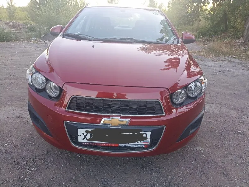 Продам chevrolet aveo т300, 2013 год. ✅двигатель - бензин, 1.6 л, ✅мощность 115 л. с.; ✅ ✅привод пер... - фотография