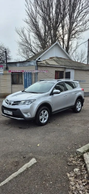 Продам. toyota rav4. 2013год. 2.0л. полный привод. cvt. пробег 96000 км. подтвержденный автотекой. а... - фотография