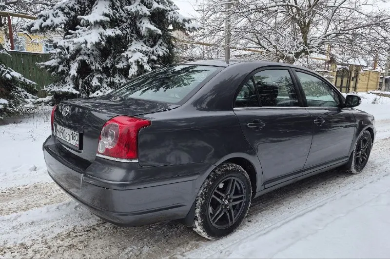 Toyota avensis 2008г мотор 1.8 газ- бензин кпп - механика. пробег 293т. км. автомобиль в хорошем состоянии, после то по ходовой. не пригонялся, покупался в конце 2008г в донецке, у дилера. гбо зарегистрирован. из недостатков трещина на лобовом стекле. цена 645т. р осмотр в донецке +79498384327 - фотография - 2