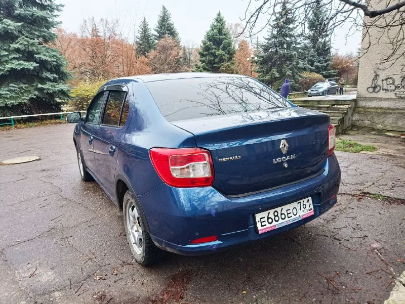 Renault логан 2014г. в. двигатель 1.6 кпп пятиступка максимальная комплектация, , previlege " кондиционер, круиз контроль, контроль ограничения скорости, задний парктроник, мульти руль, 4-эсп, abc птф, 2 подушки безопасности, центральный замок. документы чистые, зелёная автотека оцинкованный кузов родные стёкла в круг авто в очень достойном состоянии без дтп, без расчетов, без лицензий. цена 450000р торг по всем интересующим вопросам, обращайтесь в личку, либо по телефону+7(949)729-66-94 больше авто в моём профиле. .. 📲 tg: @liolikwmc 📞 звоните: +7(949)7296694 - фотография - 6