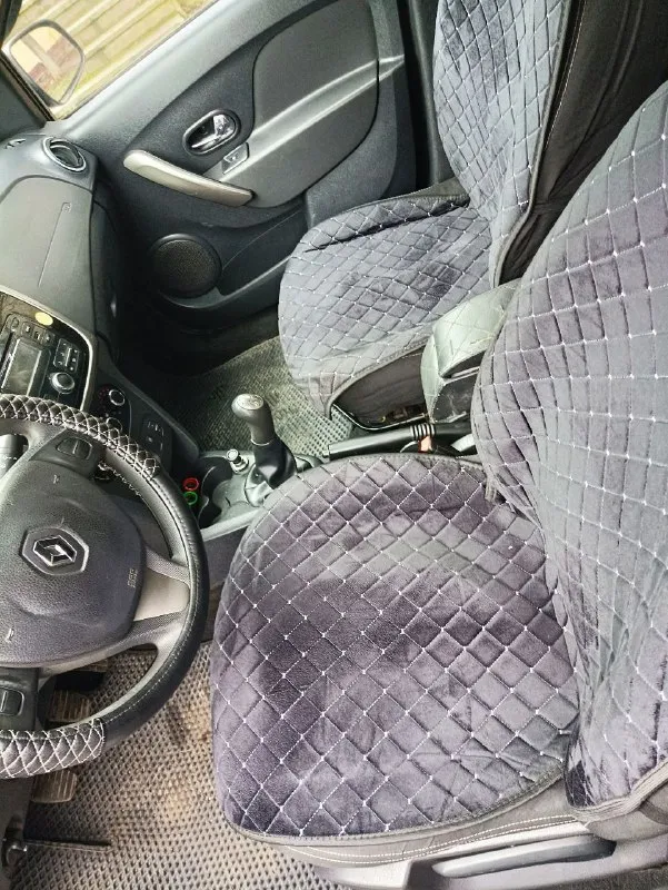 Renault логан 2014г. в. двигатель 1.6 кпп пятиступка максимальная комплектация, , previlege " кондиционер, круиз контроль, контроль ограничения скорости, задний парктроник, мульти руль, 4-эсп, abc птф, 2 подушки безопасности, центральный замок. документы чистые, зелёная автотека оцинкованный кузов родные стёкла в круг авто в очень достойном состоянии без дтп, без расчетов, без лицензий. цена 450000р торг по всем интересующим вопросам, обращайтесь в личку, либо по телефону+7(949)729-66-94 больше авто в моём профиле. .. 📲 tg: @liolikwmc 📞 звоните: +7(949)7296694 - фотография - 7