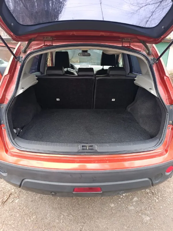 Продам nissan кашкай, 2008 года выпуска, 2.0 бензин, автомат, подключаемый полный привод, автомобиль полностью обслужен, ходовая часть заменена вся, мотор в отличном состоянии, масло не берет, коробка работает отлично, кожаный салон, подогрев сидений, двух зонный климат контроль, круиз контроль, электро зеркала со складыванием, кузов без коррозии, документы в порядке, новая зимняя резина, осмотр алчевск -перевальск, цена 880.000 рублей, тел +7-959-162-91-24 📞 звоните: +7(959)1629124 - фотография - 9