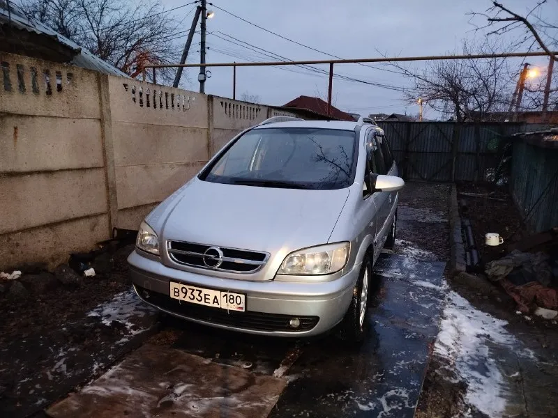 Продам opel зафира а 1.8 газ-бензин. климат все работает авто в идеальном состоянии цена 700000руб. торг у капота+79493732494 📞 звоните: +7(949)3732494 - фотография - 8