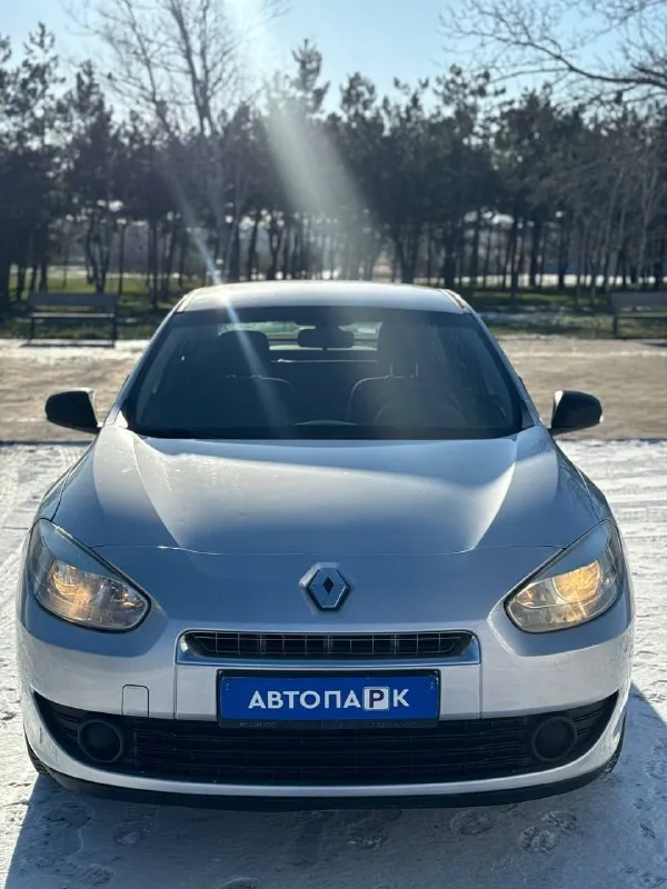 🇫🇷 renault fluence 💰цена: 850 000р 🏢город: мариуполь 📅год выпуска: 2013 🧾пробег: 152 540 км. ⚙️двигатель: 1.6 16v ⛽топливо: бензин ⚙️кпп: механика 📞телефон: +7-949-727-41-51 +7-949-551-91-52 +7-989-263-55-56 💾 описание: - фотография - 2